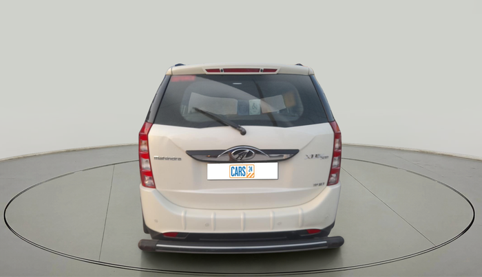2015 Mahindra XUV500 W10, Diesel, Manual, 97,649 km, exterior