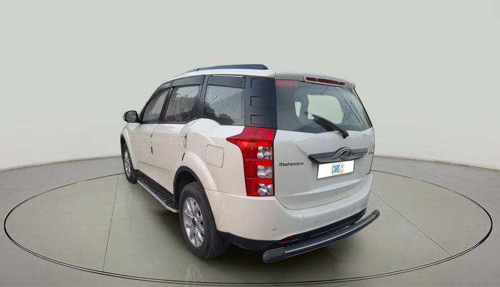 2015 Mahindra XUV500 W10, Diesel, Manual, 97,649 km, exterior