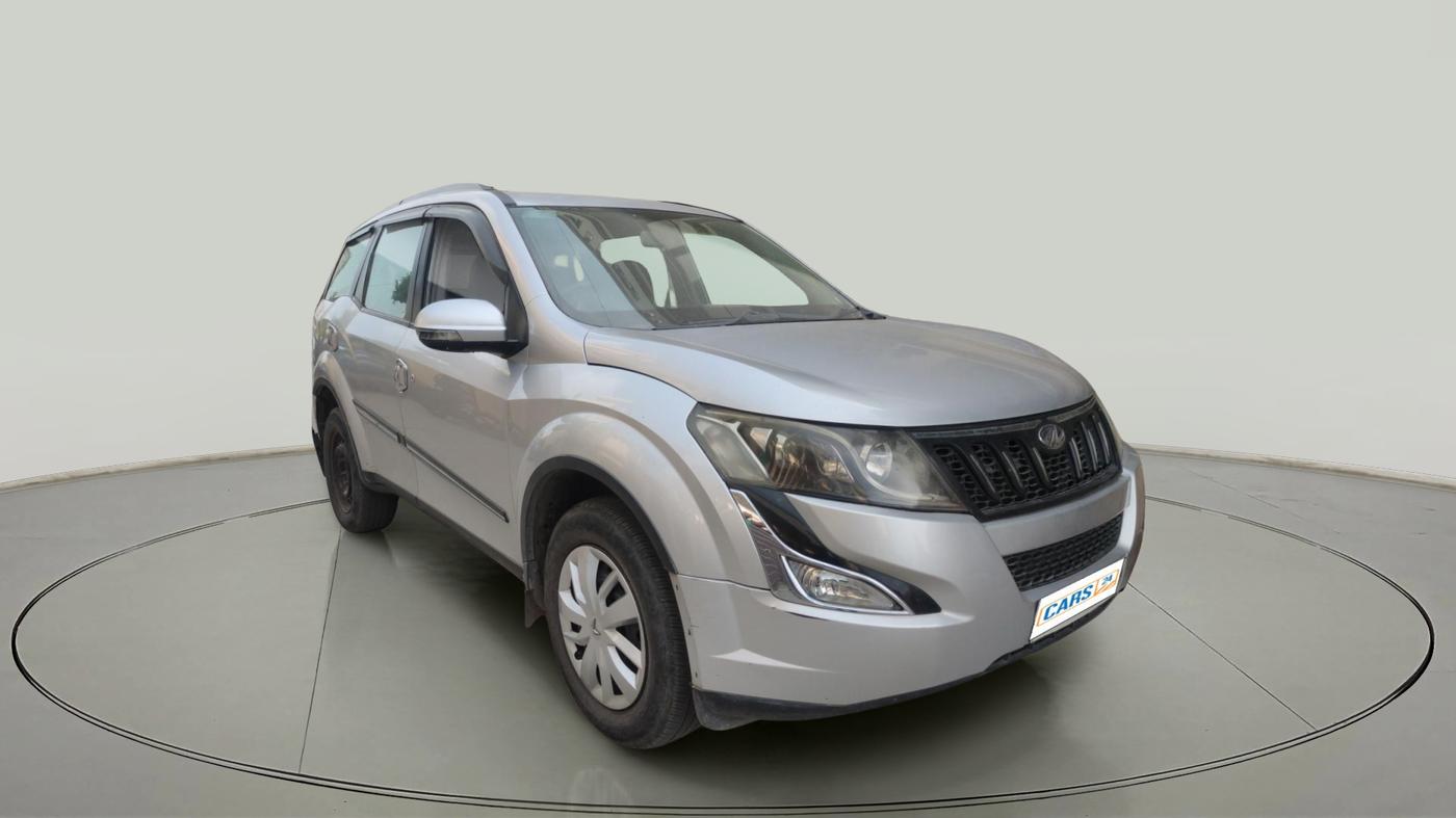 2016 Mahindra XUV500 W6, Diesel, Manual, 98,657 km, exterior
