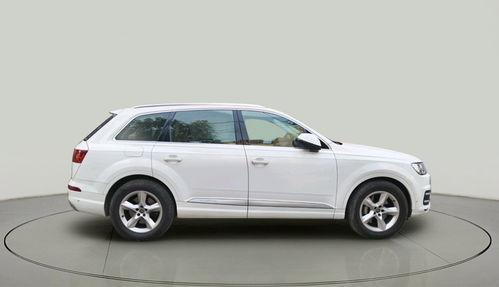 2015 Audi Q7 45 TDI TECHNOLOGY PLUS SUNROOF, Diesel, Automatic, 1,19,226 km, exterior