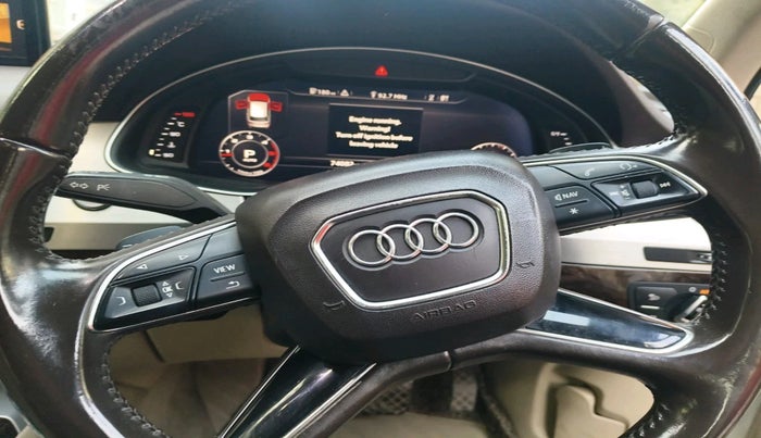 2015 Audi Q7 45 TDI TECHNOLOGY PLUS SUNROOF, Diesel, Automatic, 1,19,226 km, interior