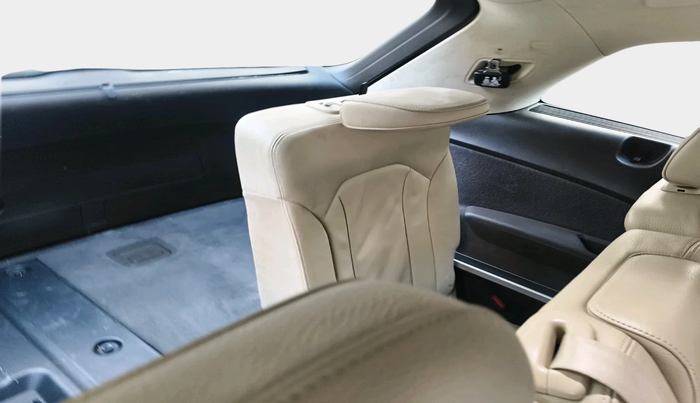 2015 Audi Q7 45 TDI TECHNOLOGY PLUS SUNROOF, Diesel, Automatic, 1,19,226 km, interior