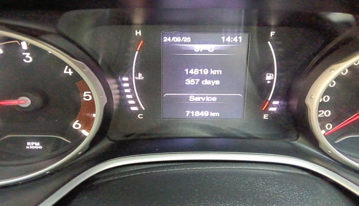 2017 Jeep Compass LIMITED (O) 2.0 DIESEL, Diesel, Manual, 71,849 km, interior