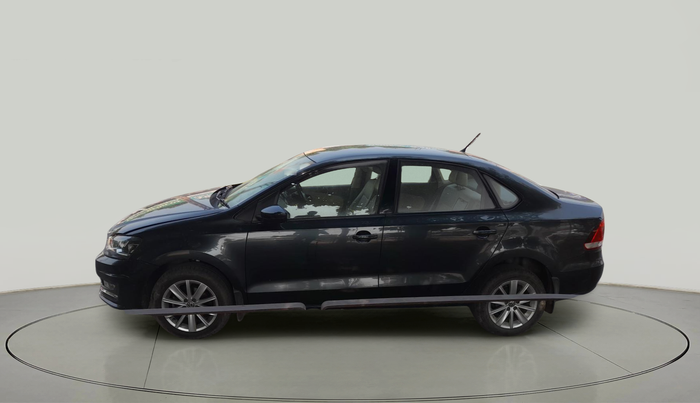 2017 Volkswagen Vento HIGHLINE PLUS 1.5 16 ALLOY, Diesel, Manual, 72,537 km, exterior