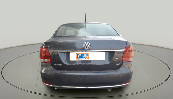 2017 Volkswagen Vento HIGHLINE PLUS 1.5 16 ALLOY, Diesel, Manual, 72,537 km, exterior