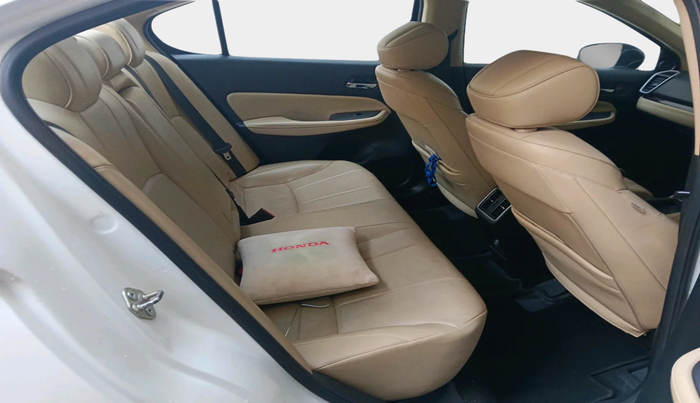 2022 Honda City 1.5L I-VTEC ZX CVT, Petrol, Automatic, 57,380 km, interior