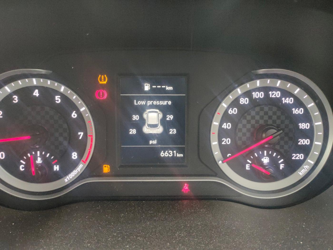 2024 Hyundai GRAND I10 NIOS MAGNA 1.2 KAPPA VTVT, Petrol, Manual, 6,631 km, interior