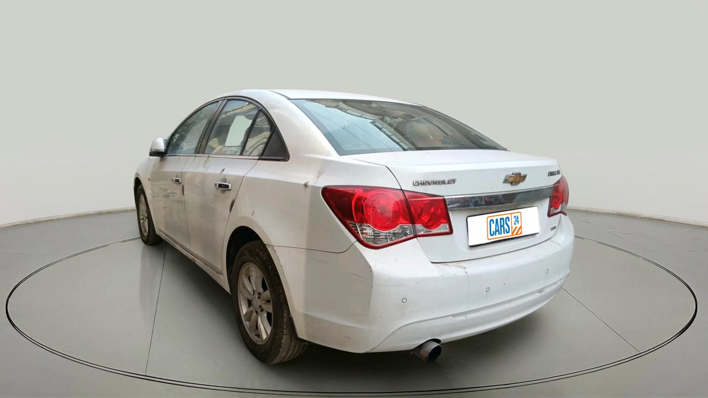 2015 Chevrolet Cruze LTZ, Diesel, Manual, 1,25,001 km, exterior