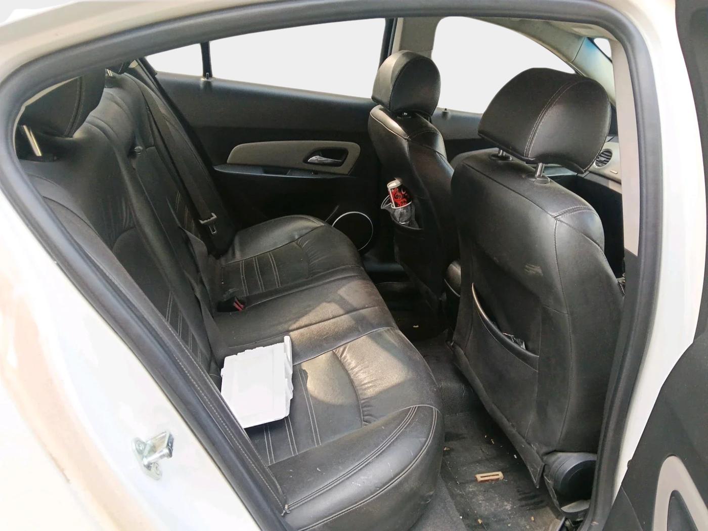 2015 Chevrolet Cruze LTZ, Diesel, Manual, 1,25,001 km, interior