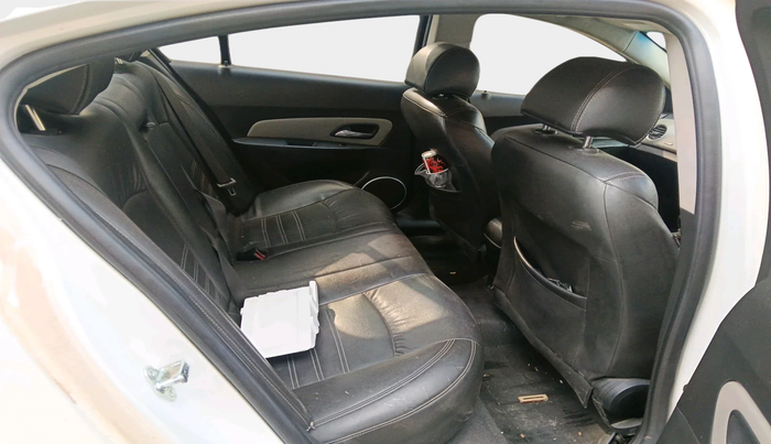 2015 Chevrolet Cruze LTZ, Diesel, Manual, 1,21,032 km, interior