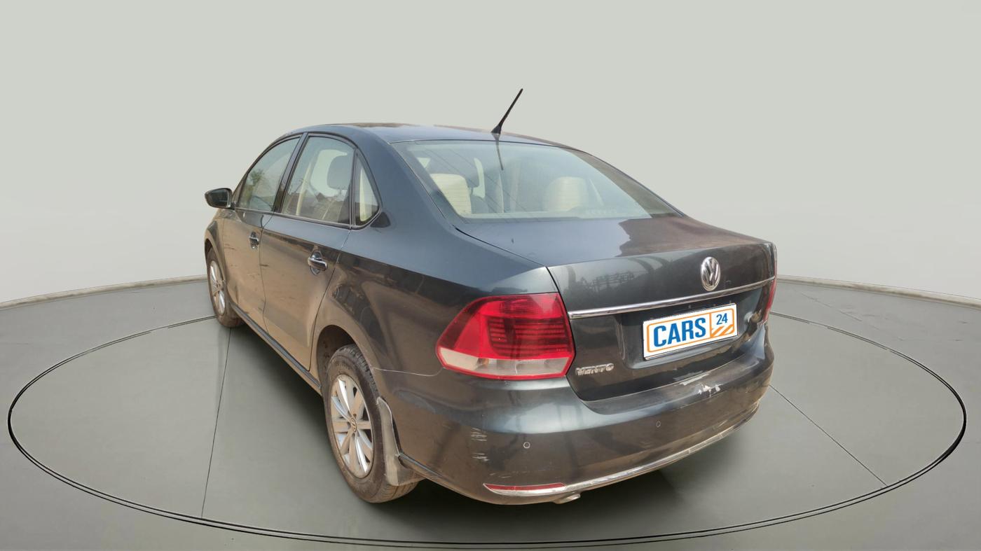 2016 Volkswagen Vento HIGHLINE 1.5 AT, Diesel, Automatic, 1,18,931 km, exterior