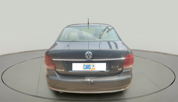 2016 Volkswagen Vento HIGHLINE 1.5 AT, Diesel, Automatic, 1,18,931 km, exterior