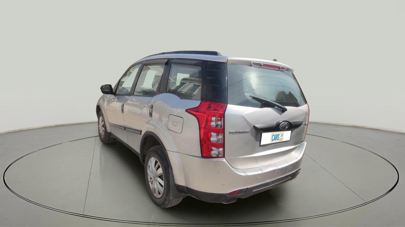 2016 Mahindra XUV500 W6, Diesel, Manual, 4,50,000 km, exterior