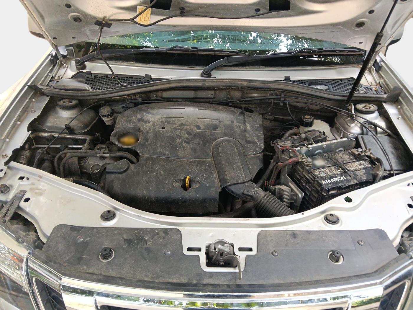 2014 Nissan Terrano XL (D), Diesel, Manual, 3,33,806 km, exterior