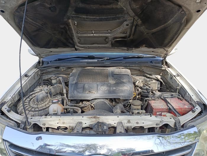 2013 Toyota Fortuner 3.0 4X2 AT, Diesel, Automatic, 1,49,321 km, exterior
