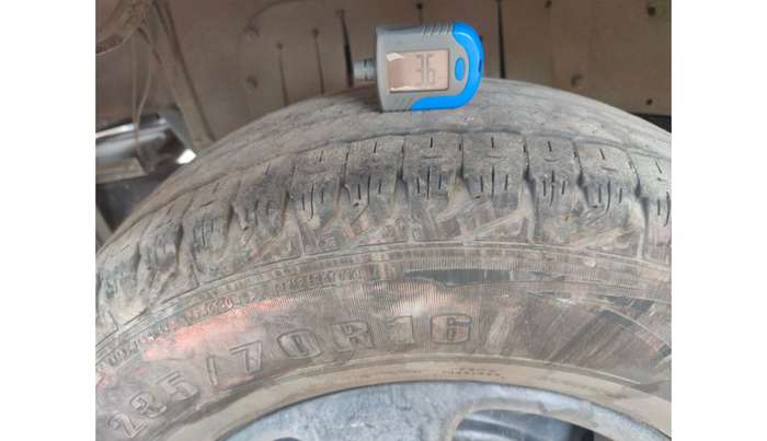 2015 Mahindra Thar CRDE 4X4 AC, Diesel, Manual, 90,673 km, tyre