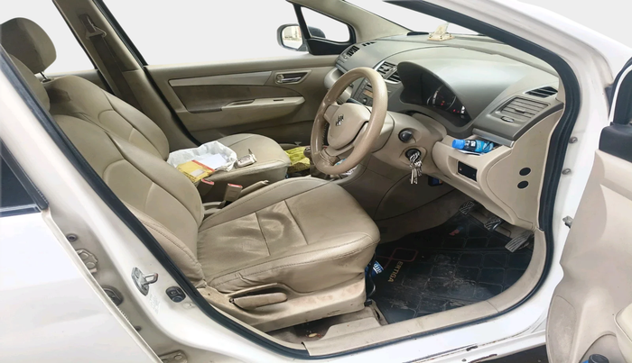 2013 Maruti Ertiga VDI, Diesel, Manual, 1,67,035 km, interior