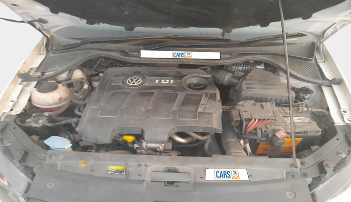 2018 Volkswagen Ameo HIGHLINE PLUS 1.5L 16 ALLOY, Diesel, Manual, 71,483 km, exterior