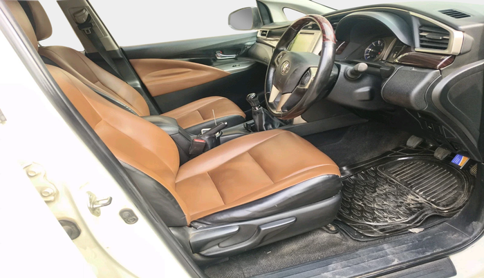 2017 Toyota Innova Crysta 2.4 VX 7 STR, Diesel, Manual, 1,06,480 km, interior