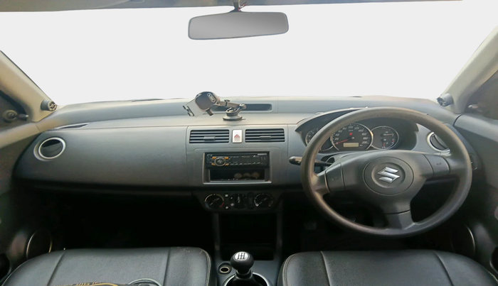 2010 Maruti Swift VXI, Petrol, Manual, 1,00,715 km, interior