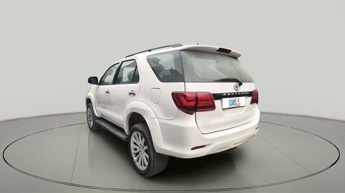 2012 Toyota Fortuner 3.0 4X2 MT, Diesel, Manual, 1,23,882 km, exterior