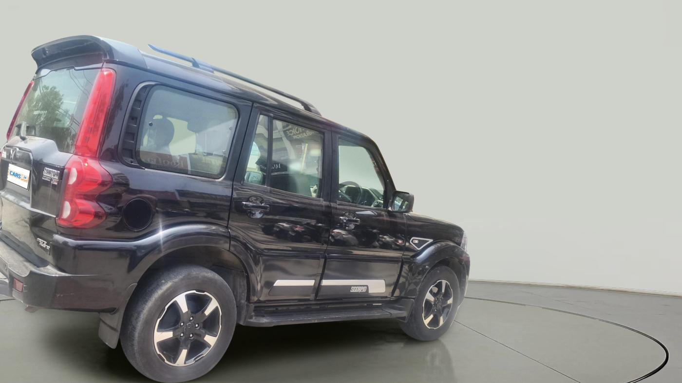 2022 Mahindra SCORPIO CLASSIC S11 7STR, Diesel, Manual, 47,997 km, exterior