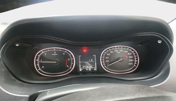 2017 Maruti Vitara Brezza ZDI, Diesel, Manual, 2,43,688 km, interior