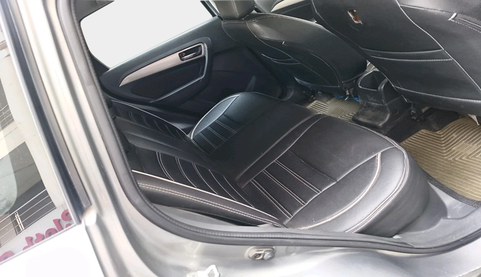 2017 Maruti Vitara Brezza ZDI, Diesel, Manual, 2,43,688 km, interior