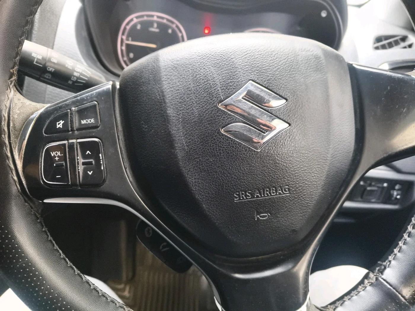 2017 Maruti Vitara Brezza ZDI, Diesel, Manual, 2,43,688 km, interior