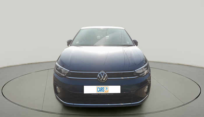 2025 Volkswagen VIRTUS TOPLINE TSI 1.0 MT, Petrol, Manual, 39,745 km, exterior