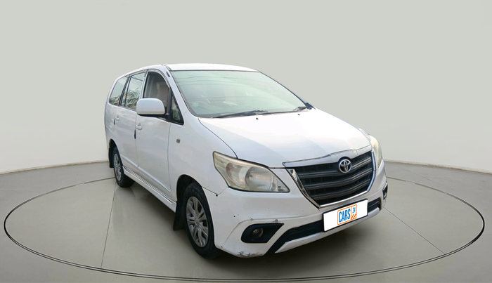 2014 Toyota Innova 2.5 GX 7 STR, Diesel, Manual, 1,74,246 km, exterior