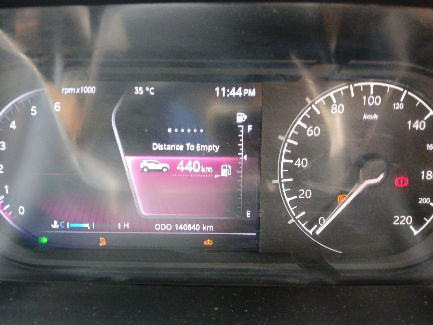 2019 Tata Harrier XZ 2.0L, Diesel, Manual, 1,41,640 km, interior