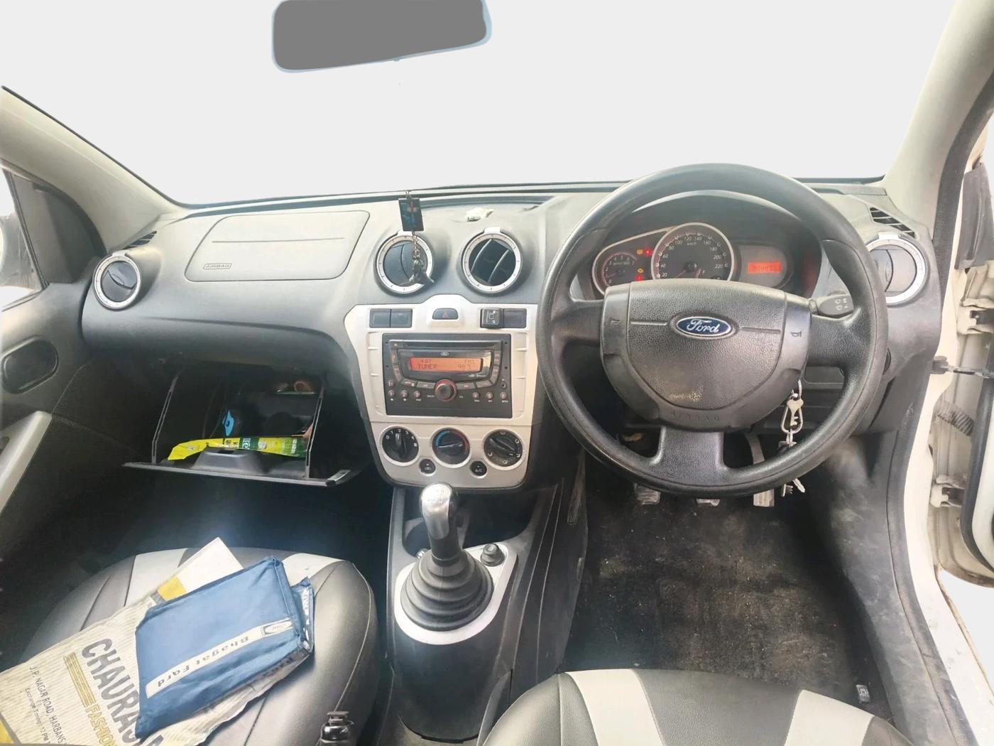 2012 Ford Figo TITANIUM 1.2 PETROL, CNG, Manual, 78,447 km, interior
