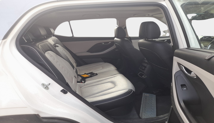 2022 Hyundai Creta SX (O) 1.5 DIESEL, Diesel, Manual, 52,366 km, interior