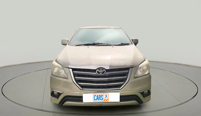 2014 Toyota Innova 2.5 GX 7 STR, Diesel, Manual, 1,28,340 km, exterior