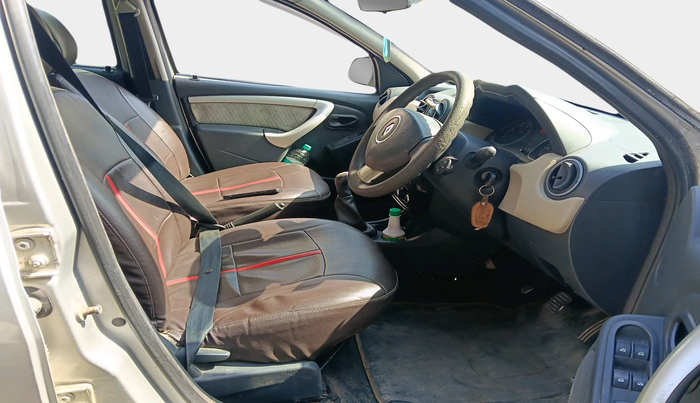 2013 Renault Duster 85 PS RXL DIESEL, Diesel, Manual, 1,66,531 km, interior