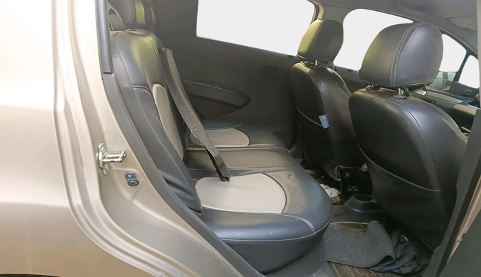 2010 Chevrolet Beat LT PETROL, Petrol, Manual, 50,837 km, interior