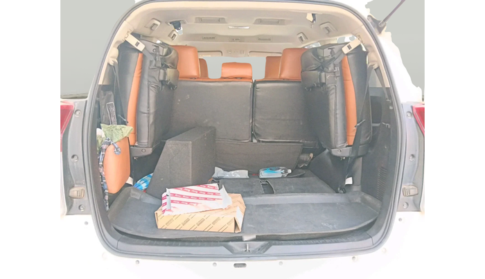 2019 Toyota Innova Crysta 2.4 GX 8 STR, Diesel, Manual, 45,000 km, exterior