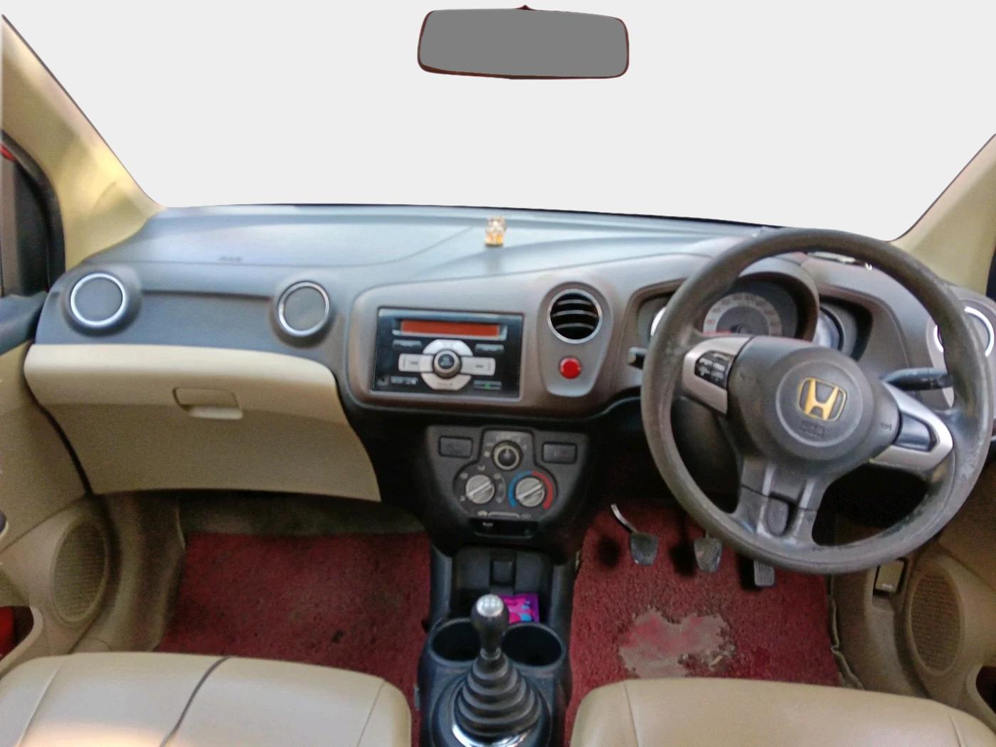 2012 Honda Brio V MT, Petrol, Manual, 1,10,383 km, interior