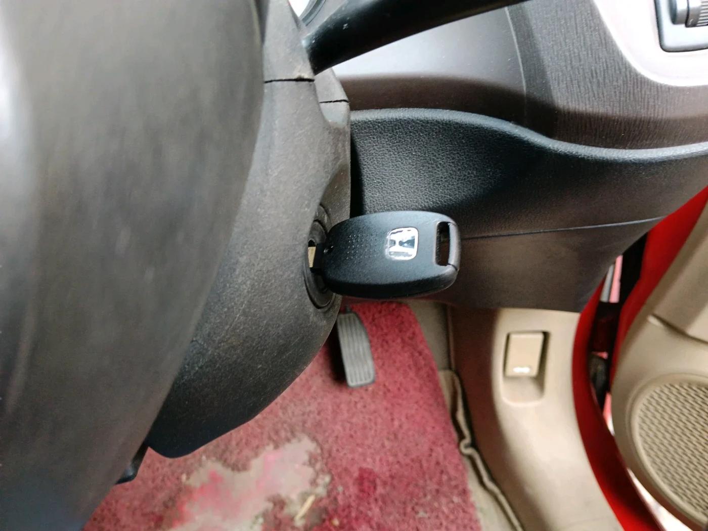 2012 Honda Brio V MT, Petrol, Manual, 1,10,383 km, interior