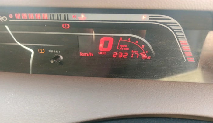 2022 Mahindra Bolero B6, Diesel, Manual, 23,217 km, interior