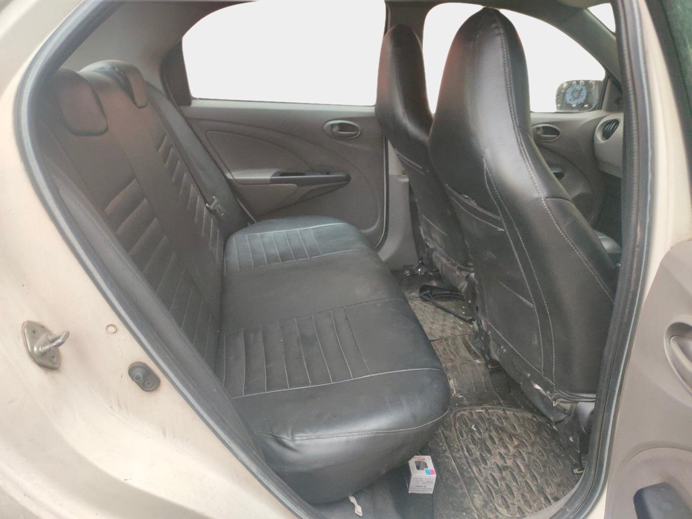 2011 Toyota Etios G, Petrol, Manual, 77,492 km, interior