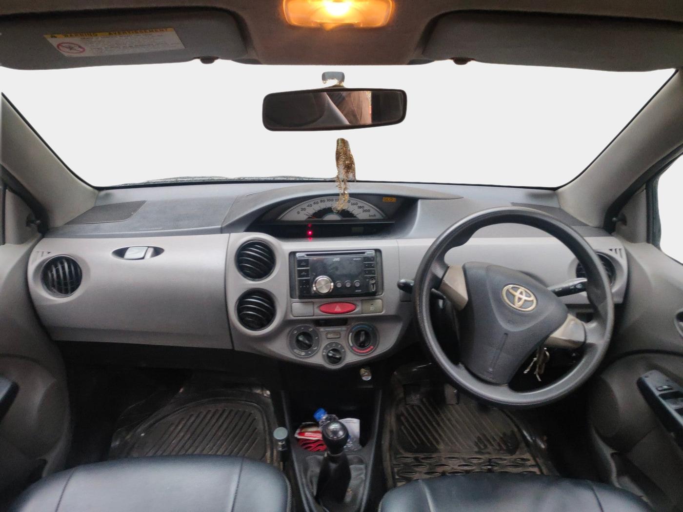 2011 Toyota Etios G, Petrol, Manual, 77,492 km, interior