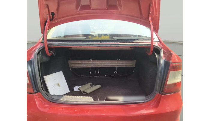 2013 Skoda Rapid ELEGANCE 1.6 TDI CR MT, Diesel, Manual, 1,45,716 km, exterior