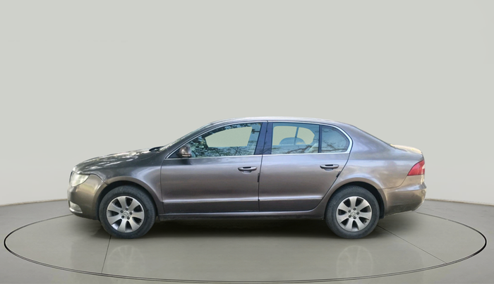 2011 Skoda Superb ELEGANCE 1.8 TSI MT, Petrol, Manual, 80,741 km, exterior