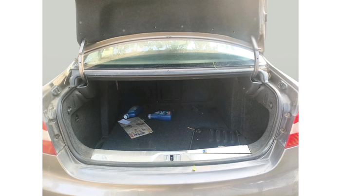 2011 Skoda Superb ELEGANCE 1.8 TSI MT, Petrol, Manual, 80,741 km, exterior