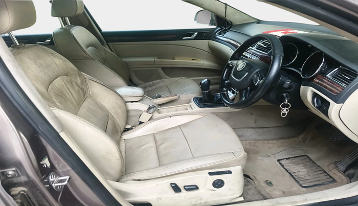 2011 Skoda Superb ELEGANCE 1.8 TSI MT, Petrol, Manual, 80,741 km, interior