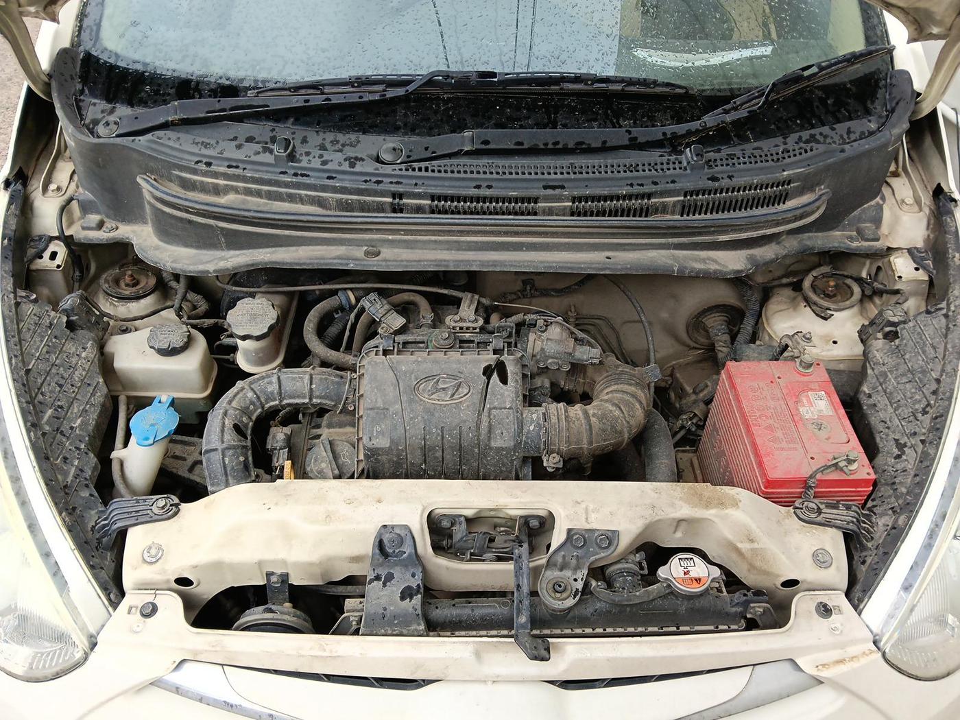 2013 Hyundai Eon ERA +, Petrol, Manual, 70,150 km, exterior