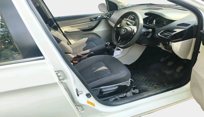2022 Tata TIGOR XZ PLUS CNG, Petrol, Manual, 1,19,758 km, interior