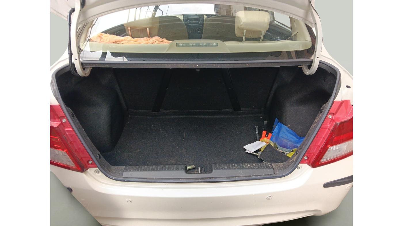 2020 Maruti Dzire VXI, Petrol, Manual, 31,860 km, exterior